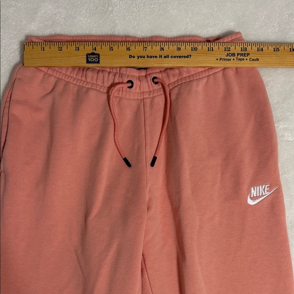 Nike Sweatpants - Picture 3 of 5